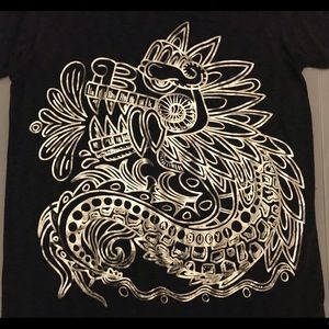 Au Guey Handcrafted Women’s T-shirt Small